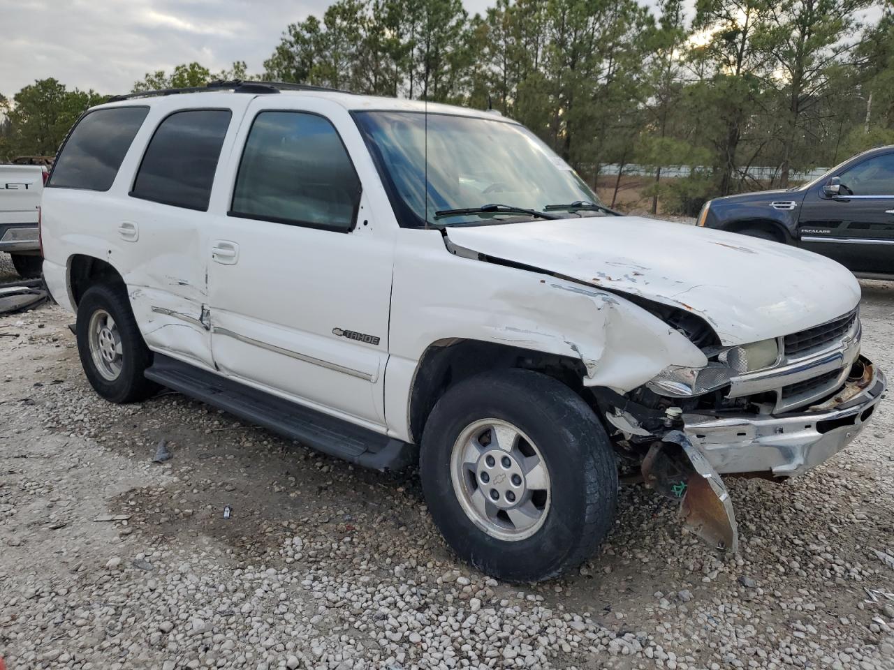 2003 Chevrolet Tahoe VIN 1GNEC13Z23J321332 Copart auction photo, front end / side damage thumbnail 4