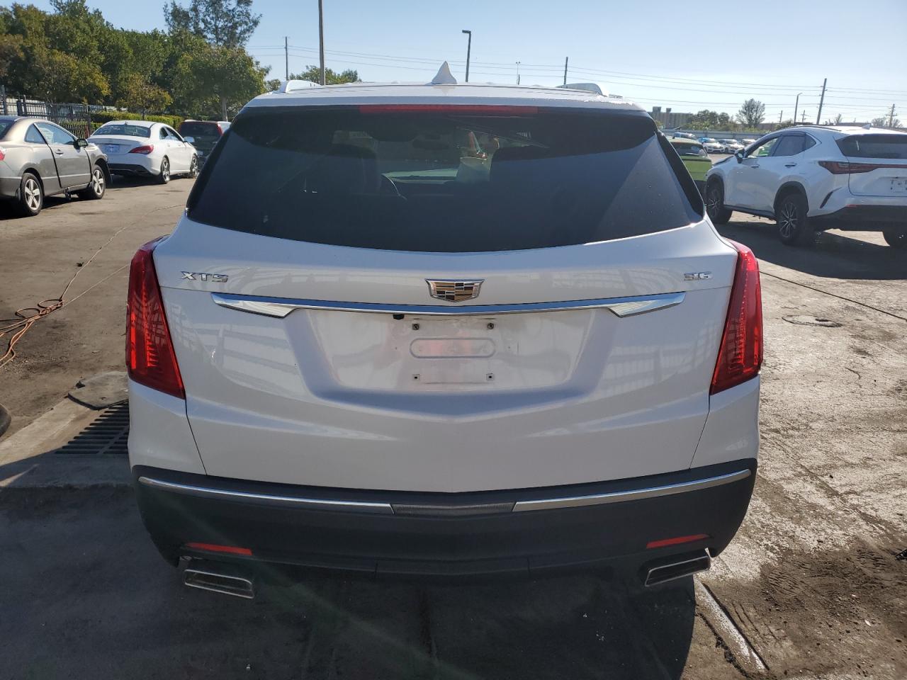 2019 Cadillac XT5 VIN 1GYKNCRS2KZ299774 Copart auction photo, front end damage thumbnail 6