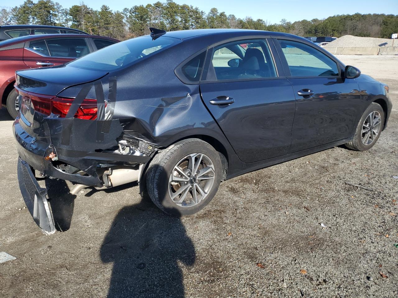 2024 KIA Forte VIN 3KPF24AD3RE832580 Copart auction photo, rear end / frame damage damage thumbnail 3