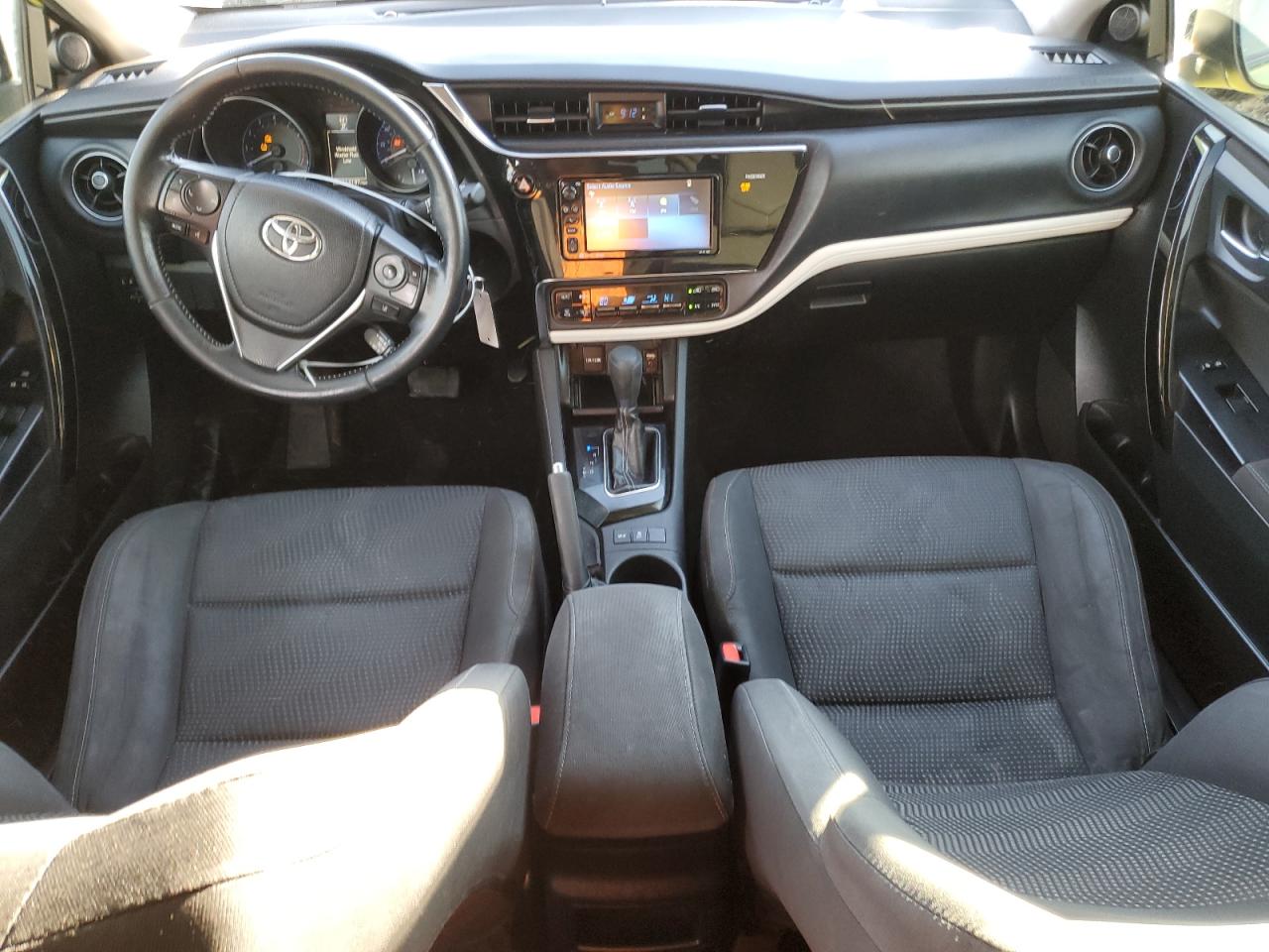 2018 Toyota Corolla VIN JTNKARJEXJJ563598 Copart auction photo, front end / rear end damage thumbnail 8
