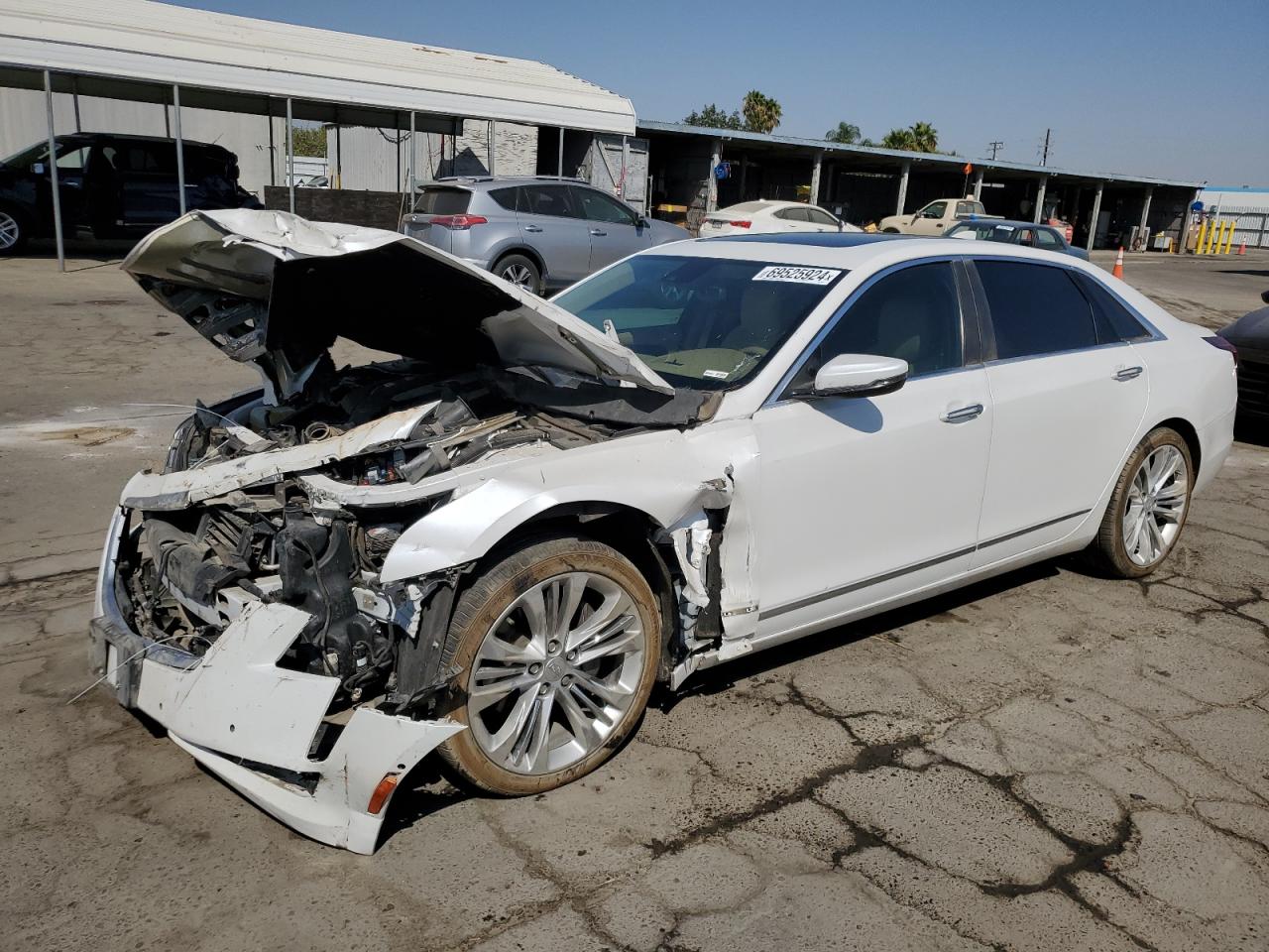 2017 Cadillac CT6 VIN 1G6KN5R60HU124243