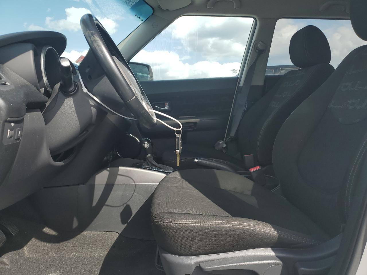 2013 KIA Soul VIN KNDJT2A66D7546390 Copart auction photo, front end / minor dent/scratches damage thumbnail 7