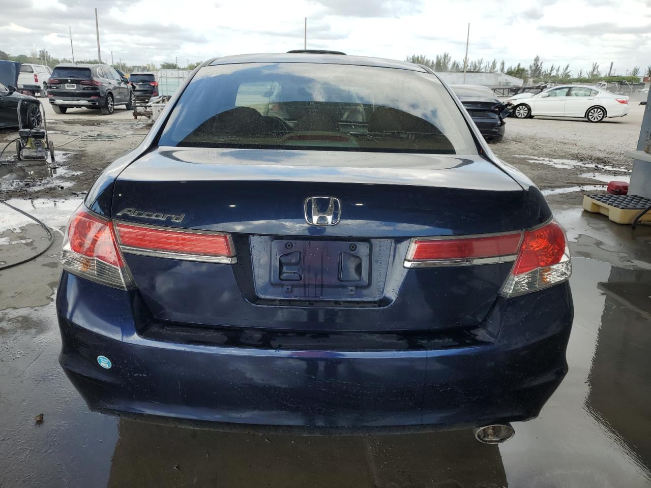 2012 Honda Accord VIN 1HGCP2F34CA008656 Copart auction photo, front end / minor dent/scratches damage thumbnail 6