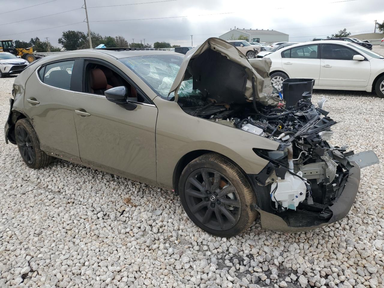 2024 Mazda 3 VIN JM1BPBYYXR1705745 Copart auction photo, front end / side damage thumbnail 4