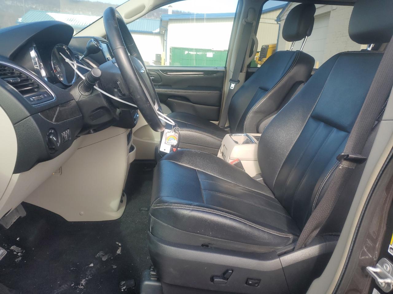 2016 Chrysler Town & Country VIN 2C4RC1BG0GR194298 Copart auction photo, rear end damage thumbnail 7