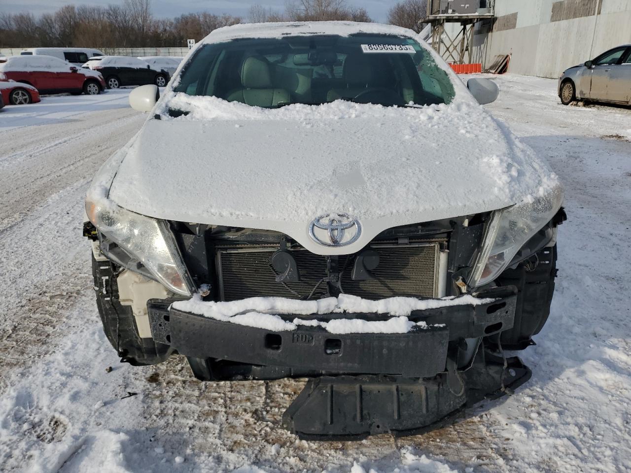 2011 Toyota Venza VIN 4T3BK3BB1BU061763 Copart auction photo, front end / minor dent/scratches damage thumbnail 5