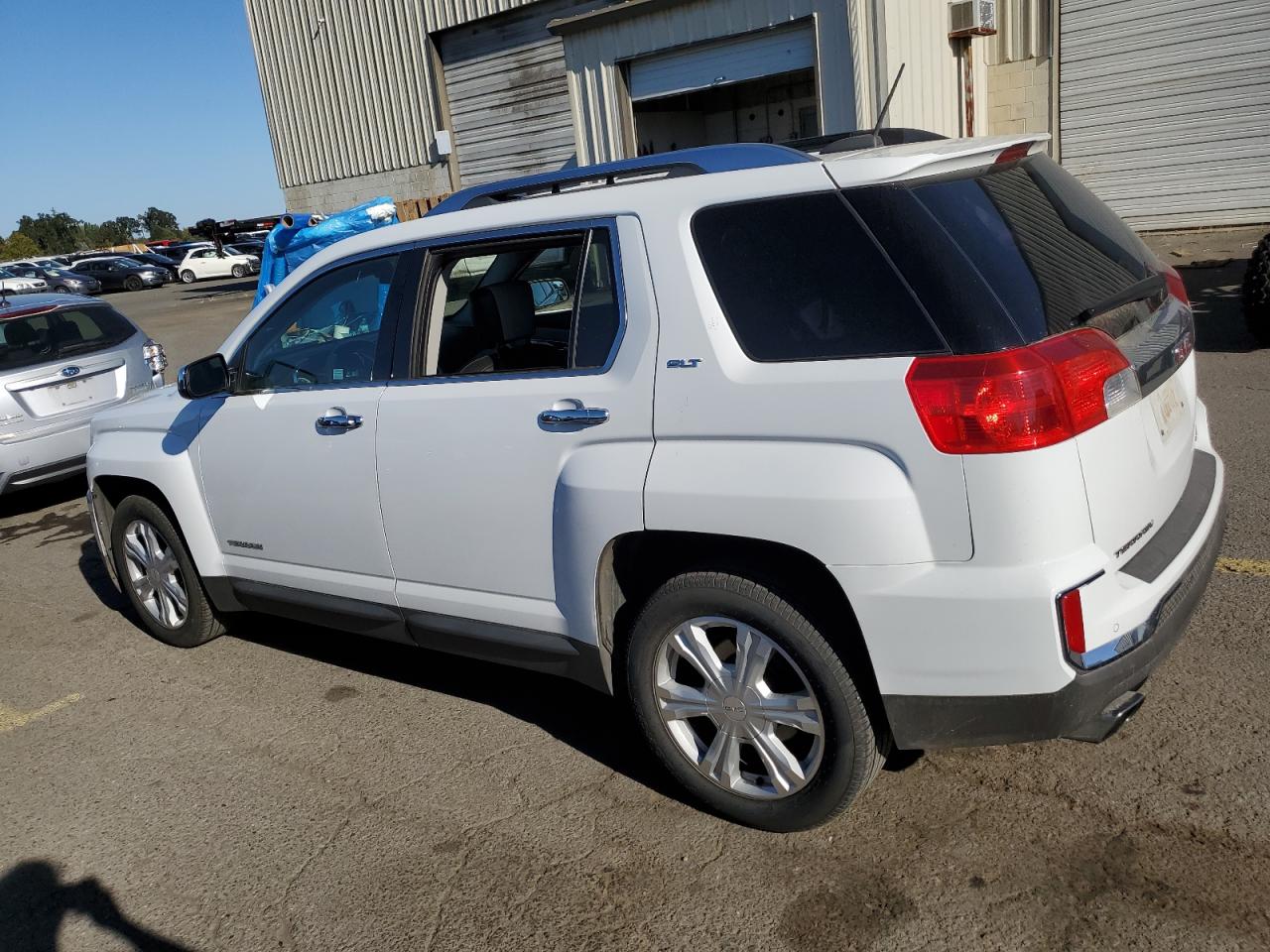 2017 GMC Terrain VIN 2GKFLUEK9H6319729 Copart auction photo, front end damage thumbnail 2