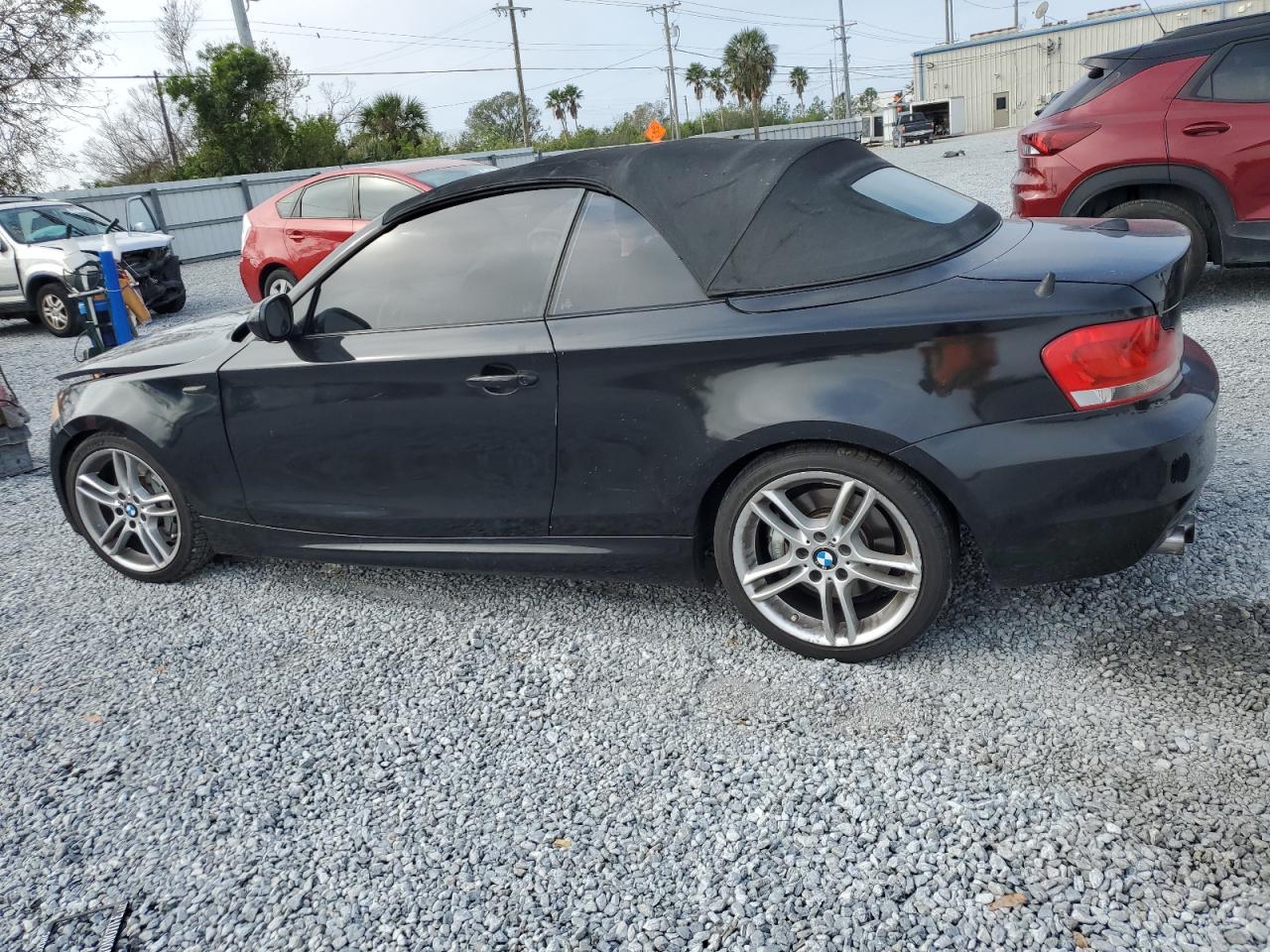 2012 BMW 1er VIN WBAUN7C52CVM26134 Copart auction photo, front end damage thumbnail 2