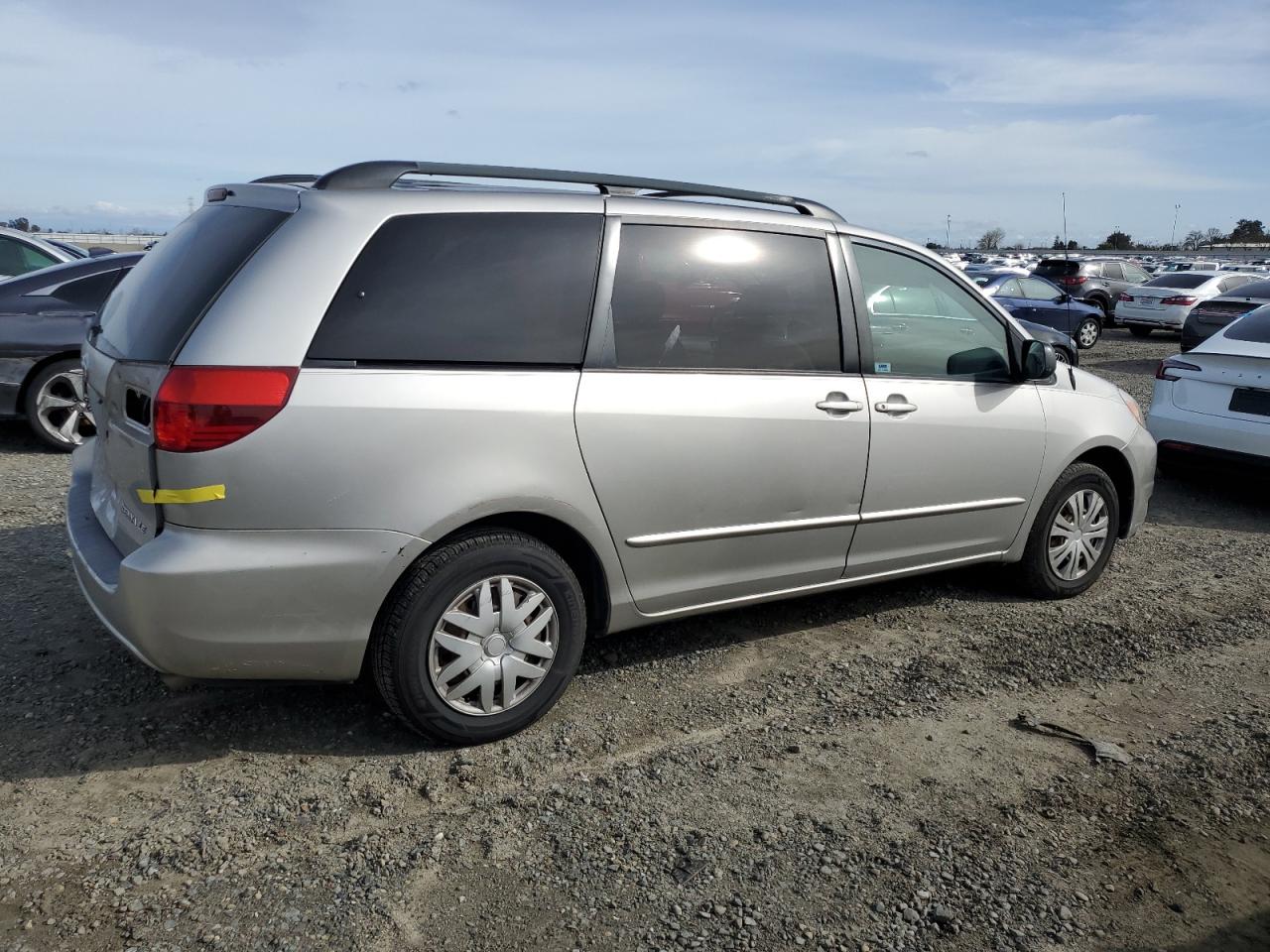 2005 Toyota Sienna VIN 5TDZA23C55S352081 Copart auction photo, rear end damage thumbnail 3