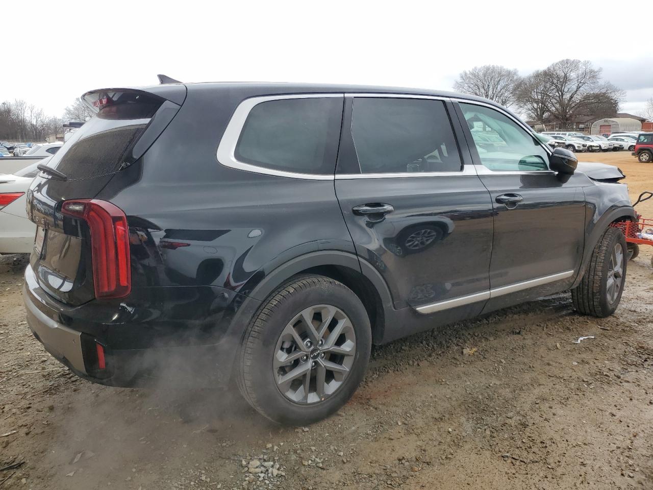 2024 KIA Telluride VIN 5XYP24GCXRG563435 Copart auction photo, front end damage thumbnail 3