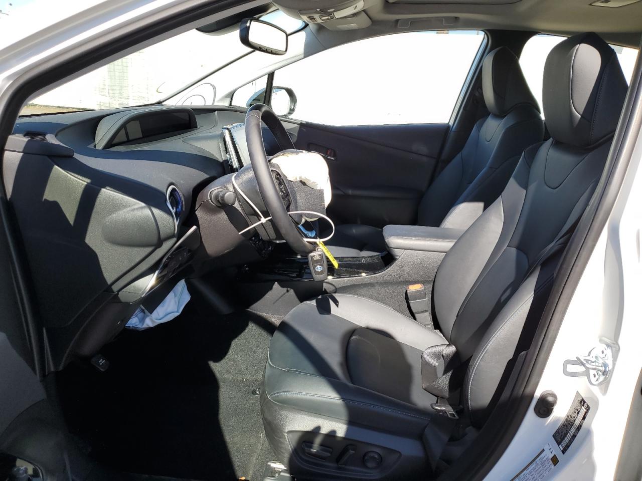 2022 Toyota Prius VIN JTDKAMFUXN3175885 Copart auction photo, front end / minor dent/scratches damage thumbnail 7