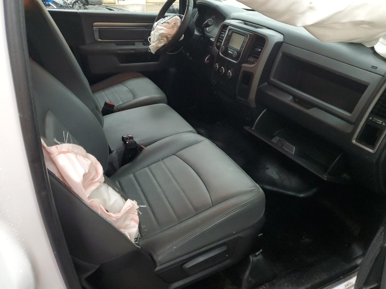 2017 RAM 2500 VIN 3C6LR4AT2HG667153 Copart auction photo, front end / minor dent/scratches damage thumbnail 10
