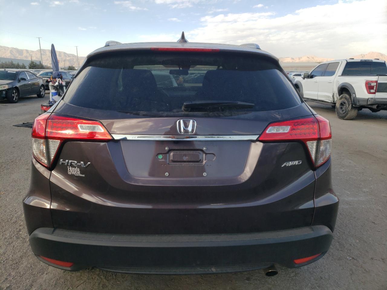 2022 Honda HR-V VIN 3CZRU6H59NM727280 Copart auction photo, front end damage thumbnail 6