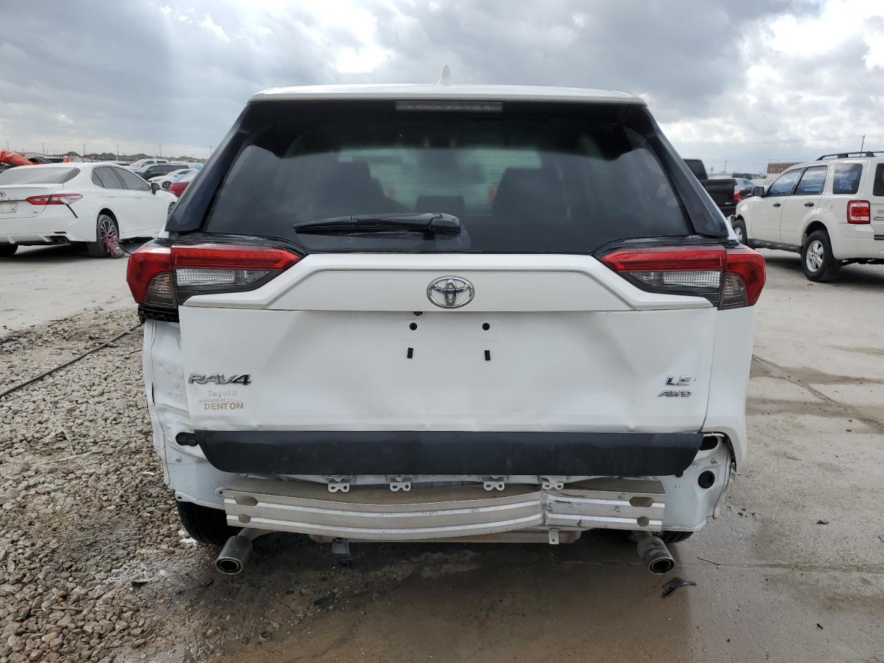 2022 Toyota RAV 4 VIN 2T3F1RFV8NW319082 Copart auction photo, rear end / minor dent/scratches damage thumbnail 6