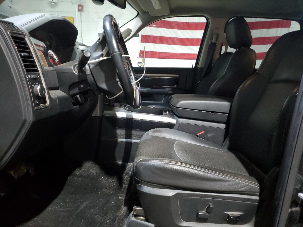 2016 RAM 1500 VIN 1C6RR7MT5GS419199 Copart auction photo, side / front end damage thumbnail 7