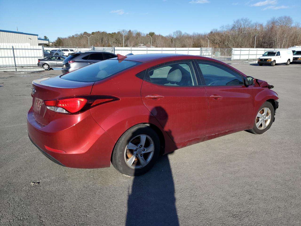 2015 Hyundai Elantra VIN 5NPDH4AE7FH563991 Copart auction photo, side / front end damage thumbnail 3