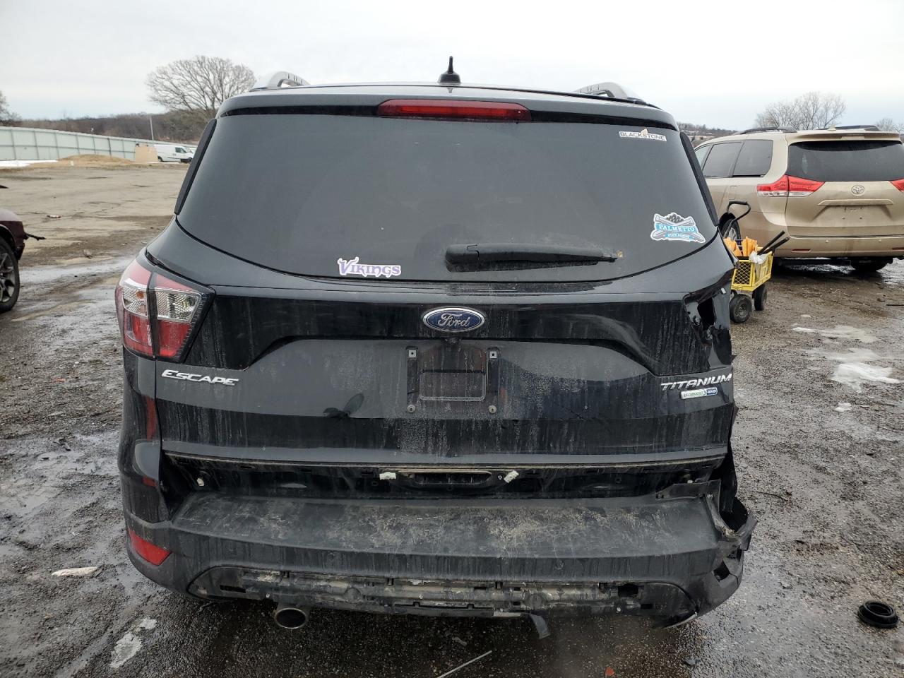 2017 Ford Escape VIN 1FMCU9J94HUE87965 Copart auction photo, rear end / side damage thumbnail 6