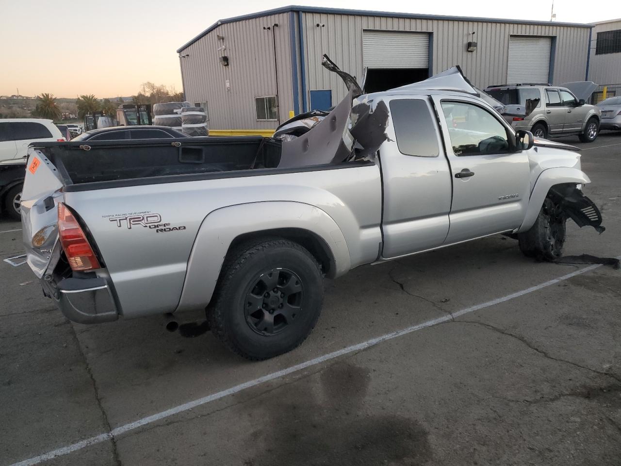 2007 Toyota Tacoma VIN 5TETU62N97Z404535 Copart auction photo, rollover damage thumbnail 3