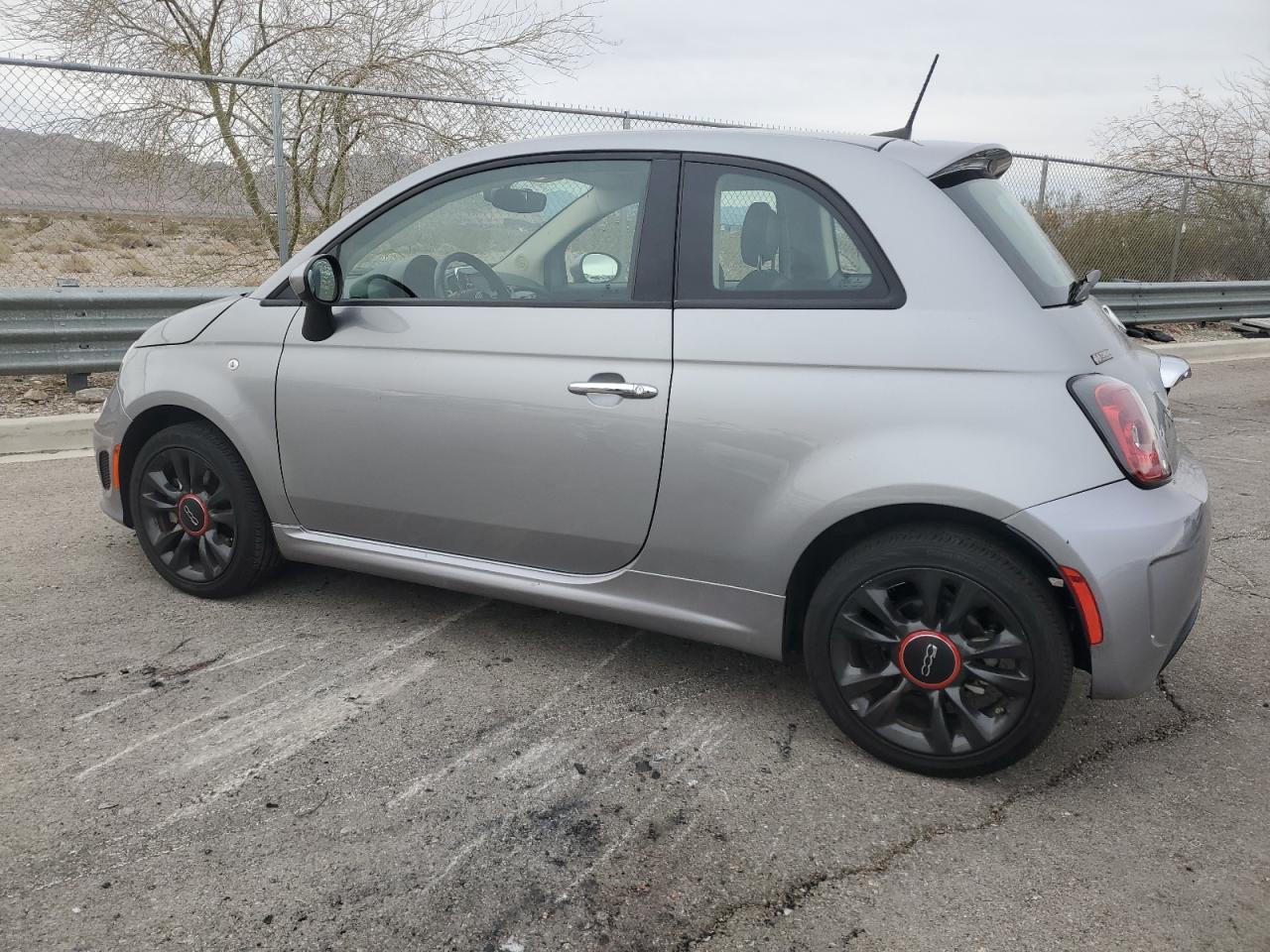 2019 Fiat 500 VIN 3C3CFFKH3KT861569 Copart auction photo, front end damage thumbnail 2