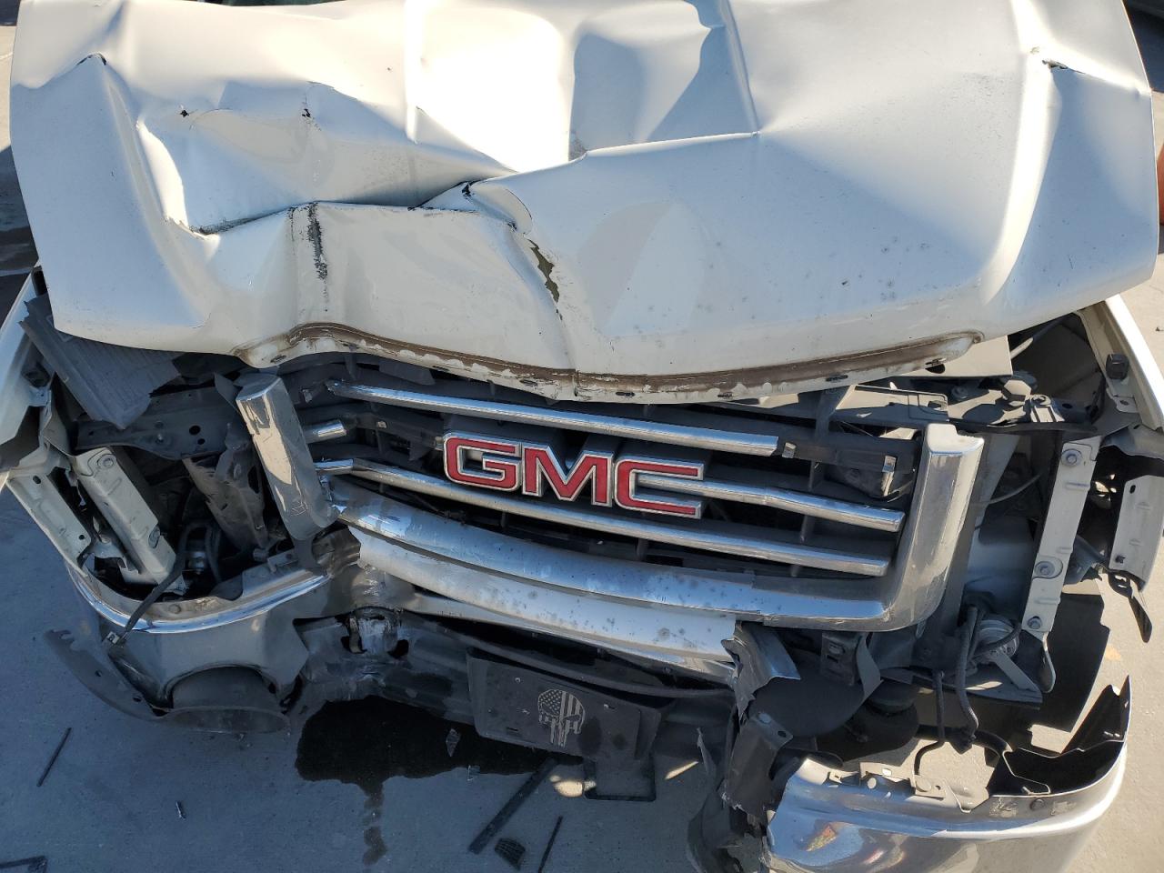 2013 GMC Sierra VIN 3GTP1WE04DG335819 Copart auction photo, front end damage thumbnail 12