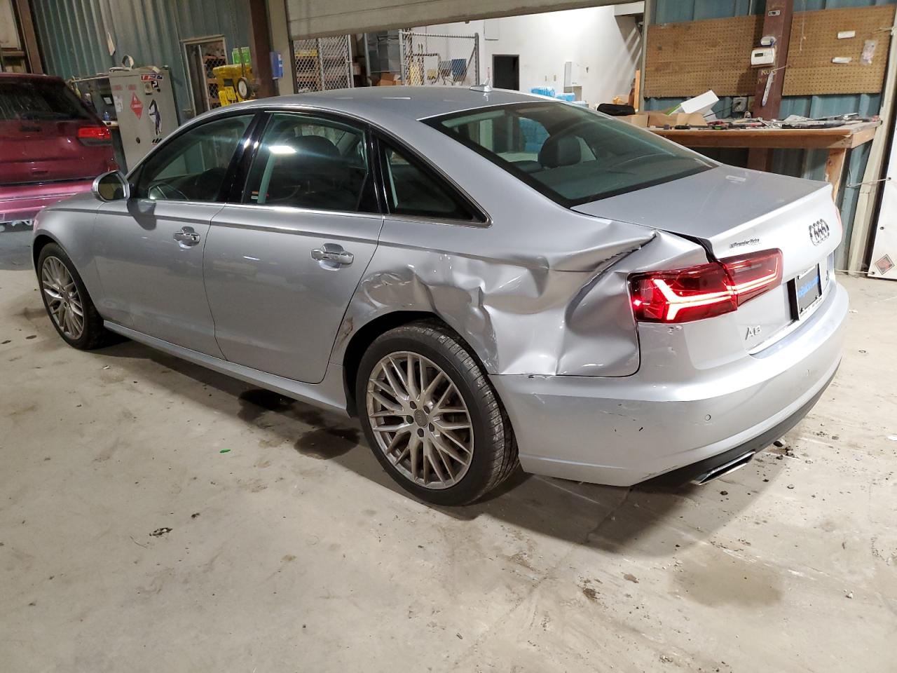 2016 Audi A6 VIN WAUFMAFC5GN000768 Copart auction photo, side / rear end damage thumbnail 2