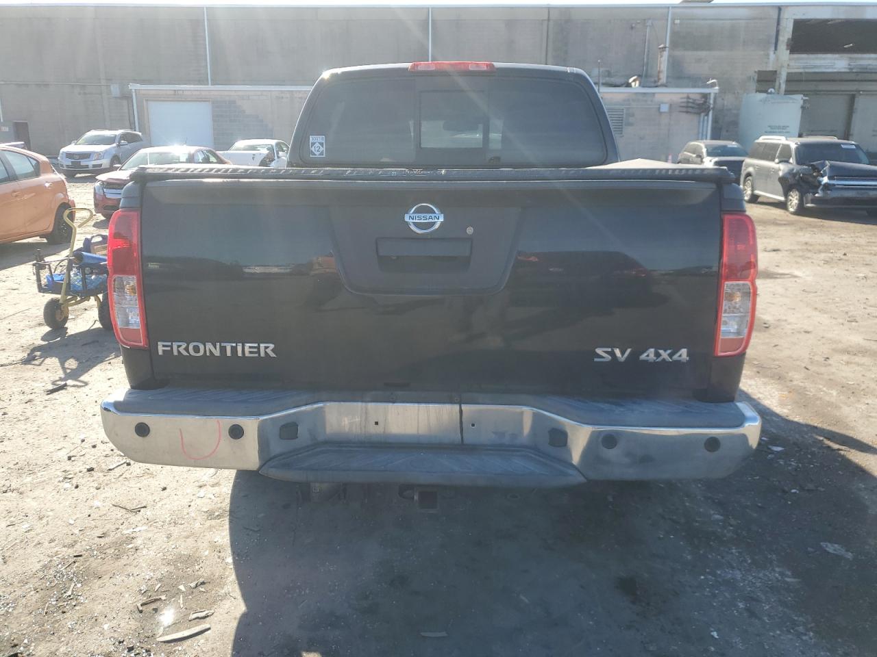 2015 Nissan Navara (Frontier) VIN 1N6AD0EV6FN721249 Copart auction photo, front end / minor dent/scratches damage thumbnail 6