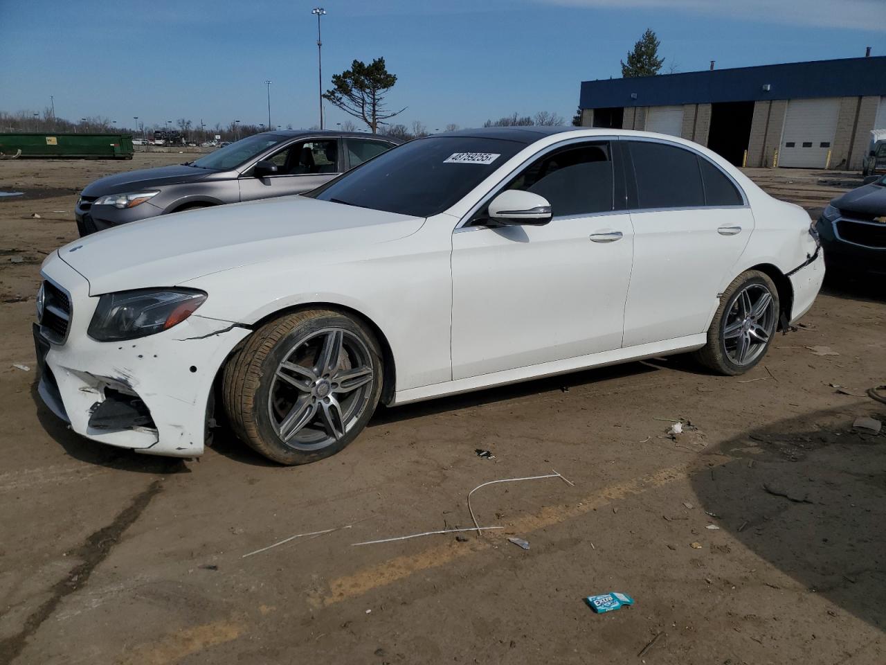 2017 Mercedes-Benz E-klasse VIN WDDZF4KB9HA130415