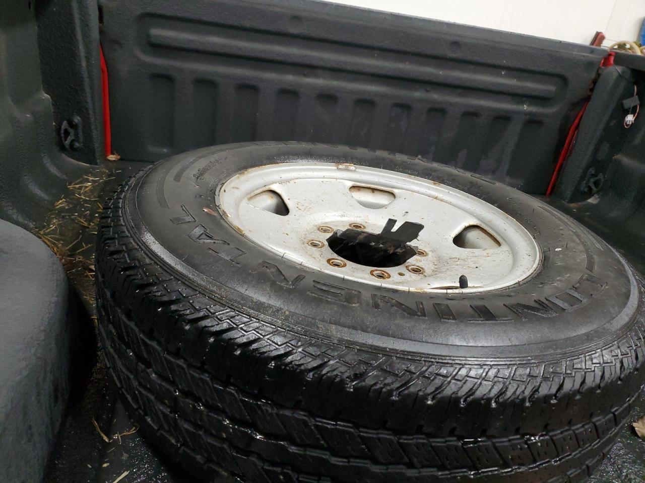 2005 Ford F250 VIN 1FTNF20515EB72642 Copart auction photo, front end / side damage thumbnail 12