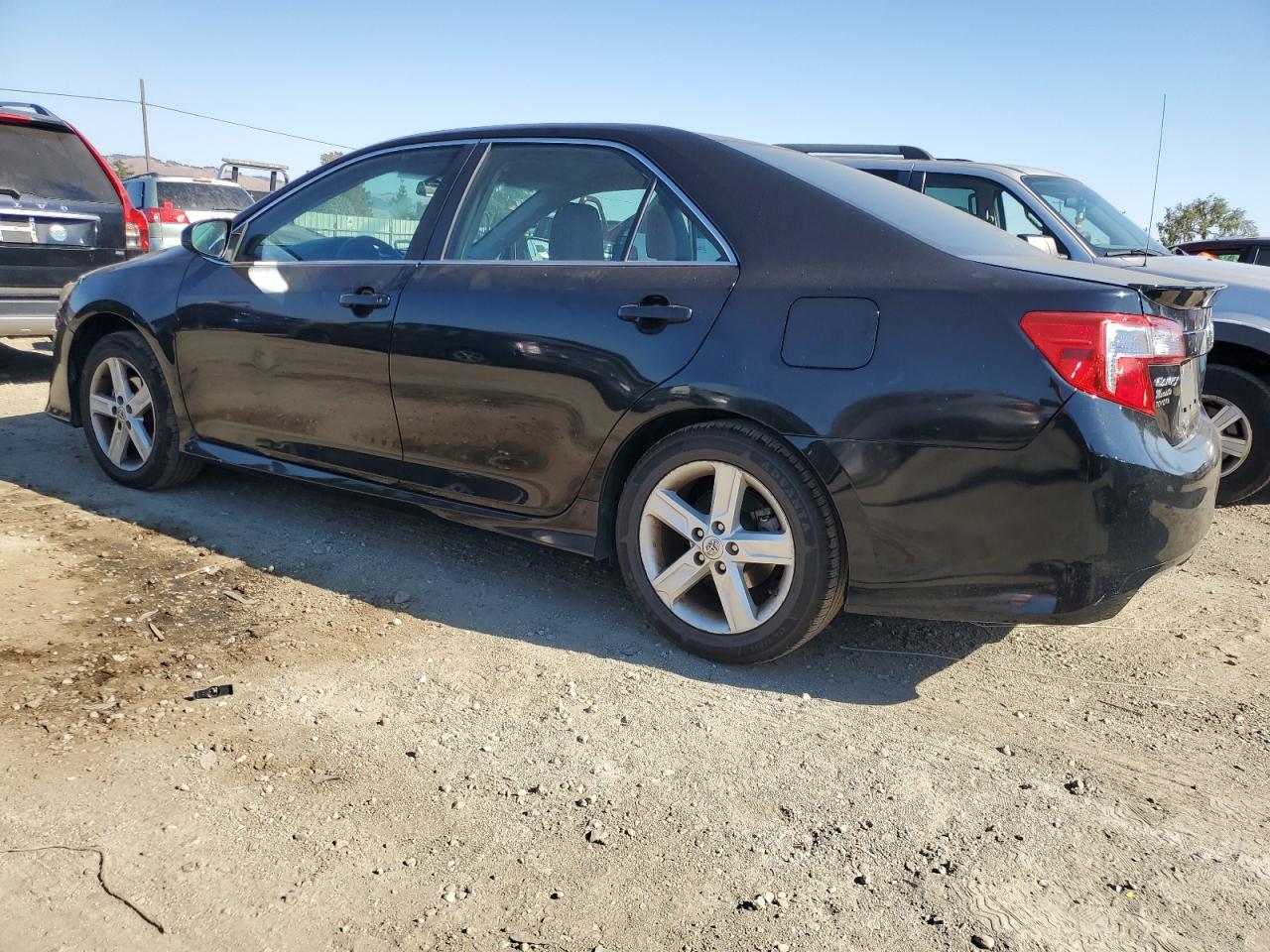 2012 Toyota Camry VIN 4T1BF1FK0CU118323 Copart auction photo, front end / rear end damage thumbnail 2