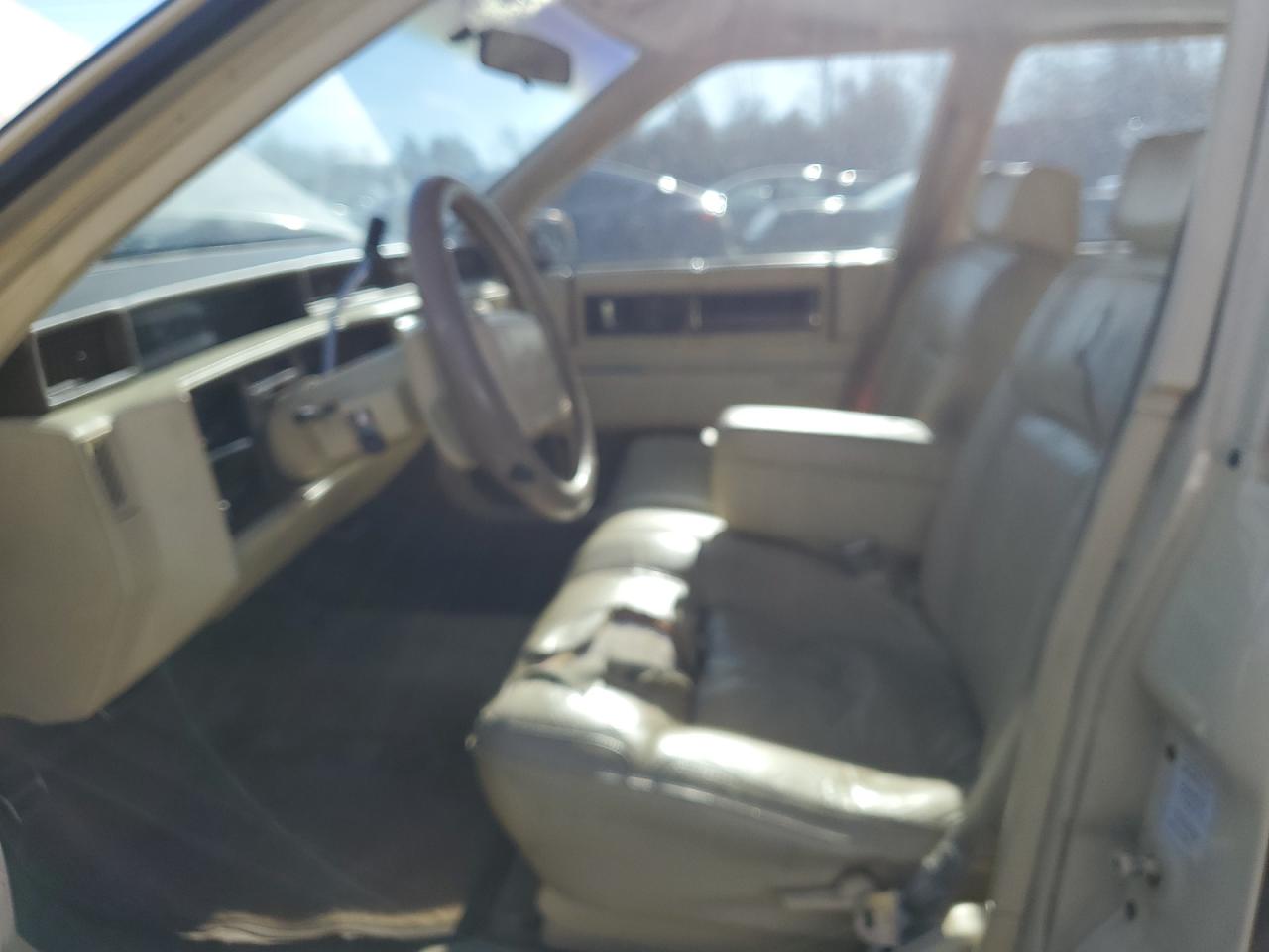 1990 Cadillac De Ville VIN 1G6CD5333L4256377 Copart auction photo, front end damage thumbnail 7