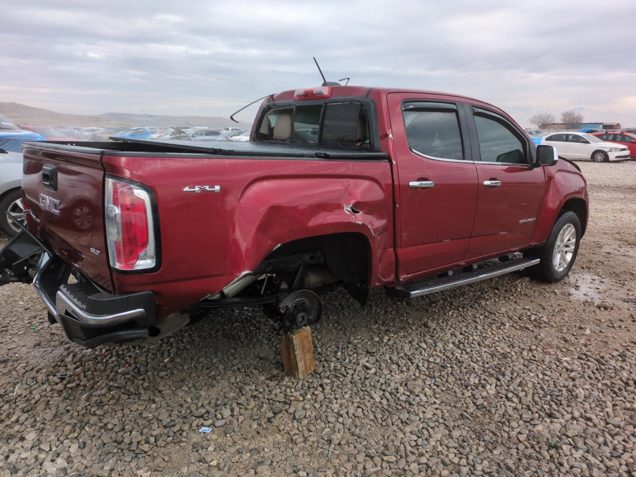 2017 GMC Canyon VIN 1GTG6DEN8H1292544 Copart auction photo, rollover damage thumbnail 3