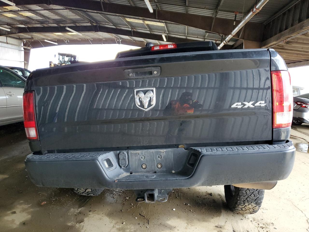 2016 RAM 1500 VIN 1C6RR7XT7GS156533 Copart auction photo, undercarriage damage thumbnail 6