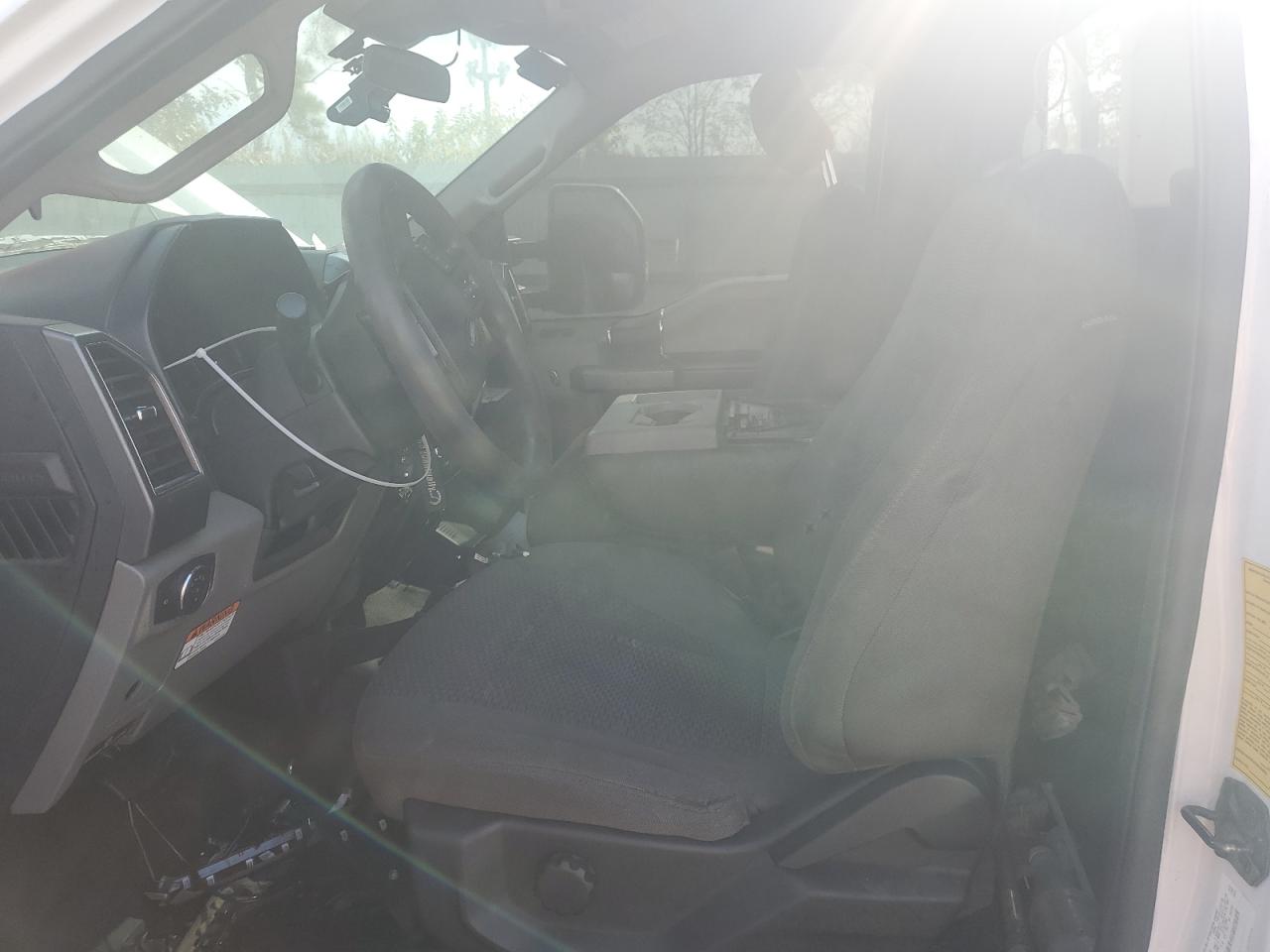 2020 Ford F450 VIN 1FDUF4HT6LEC57690 Copart auction photo, water/flood damage thumbnail 7