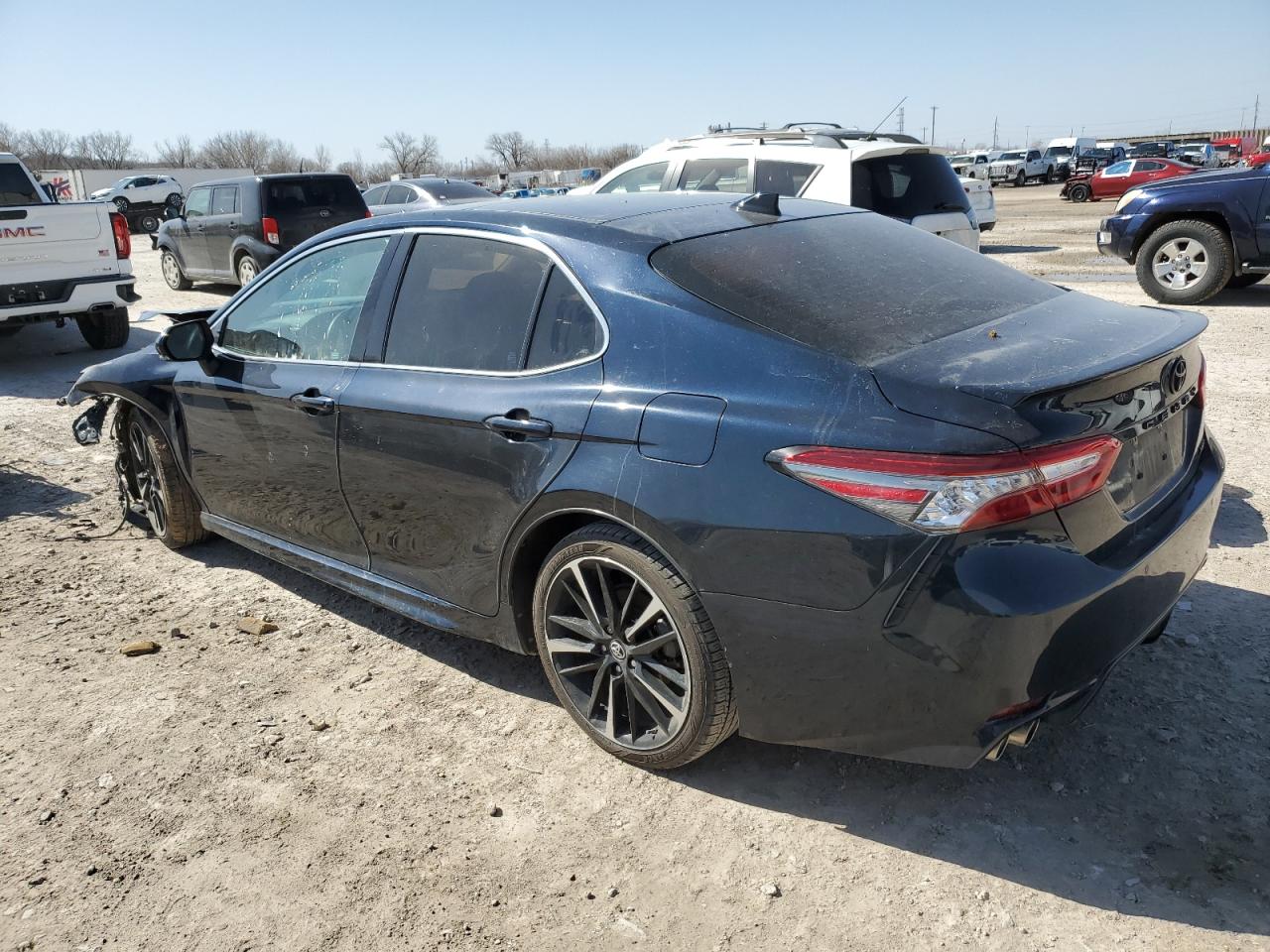 2019 Toyota Camry VIN 4T1BZ1HK4KU030863 Copart auction photo, front end damage thumbnail 2