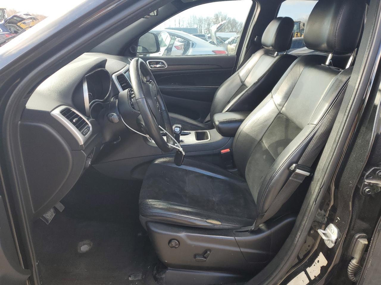 2015 Jeep Grand Cherokee VIN 1C4RJFAG9FC130210 Copart auction photo, front end / side damage thumbnail 7