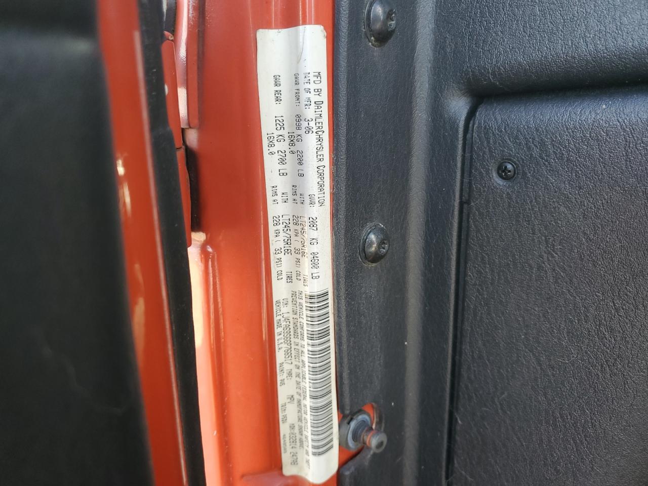 2006 Jeep Wrangler VIN 1J4FA69S66P766517 Copart auction photo, front end / undercarriage damage thumbnail 14