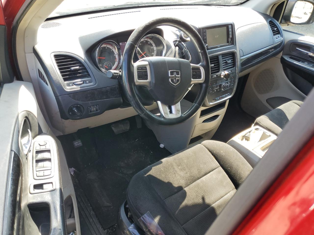 2013 Dodge Caravan VIN 2C4RDGDG1DR730782 Copart auction photo, front end damage thumbnail 8