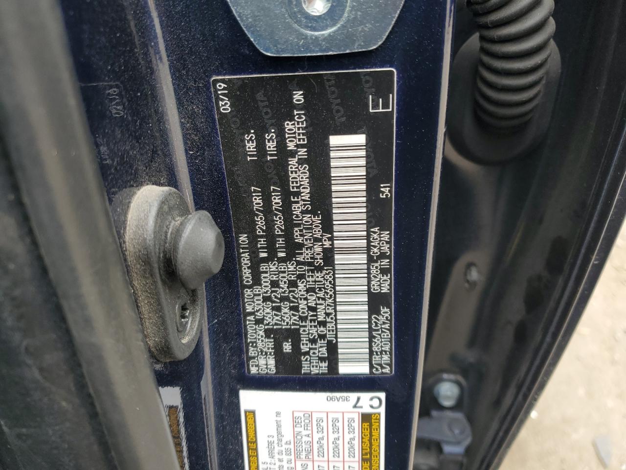 2019 Toyota 4Runner VIN JTEBU5JR7K5695831 Copart auction photo, side / front end damage thumbnail 13