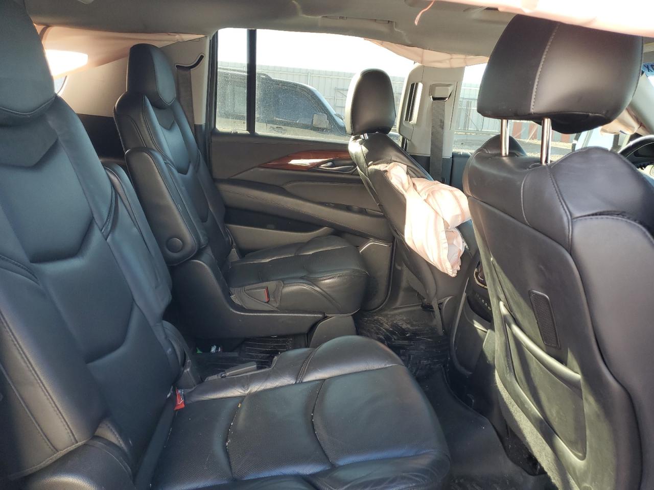 2018 Cadillac Escalade VIN 1GYS4HKJ2JR377759 Copart auction photo, front end / side damage thumbnail 11