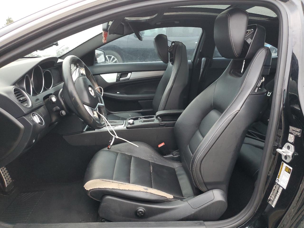 2015 Mercedes-Benz C-klasse VIN WDDGJ4HB9FG373617 Copart auction photo, front end / side damage thumbnail 7