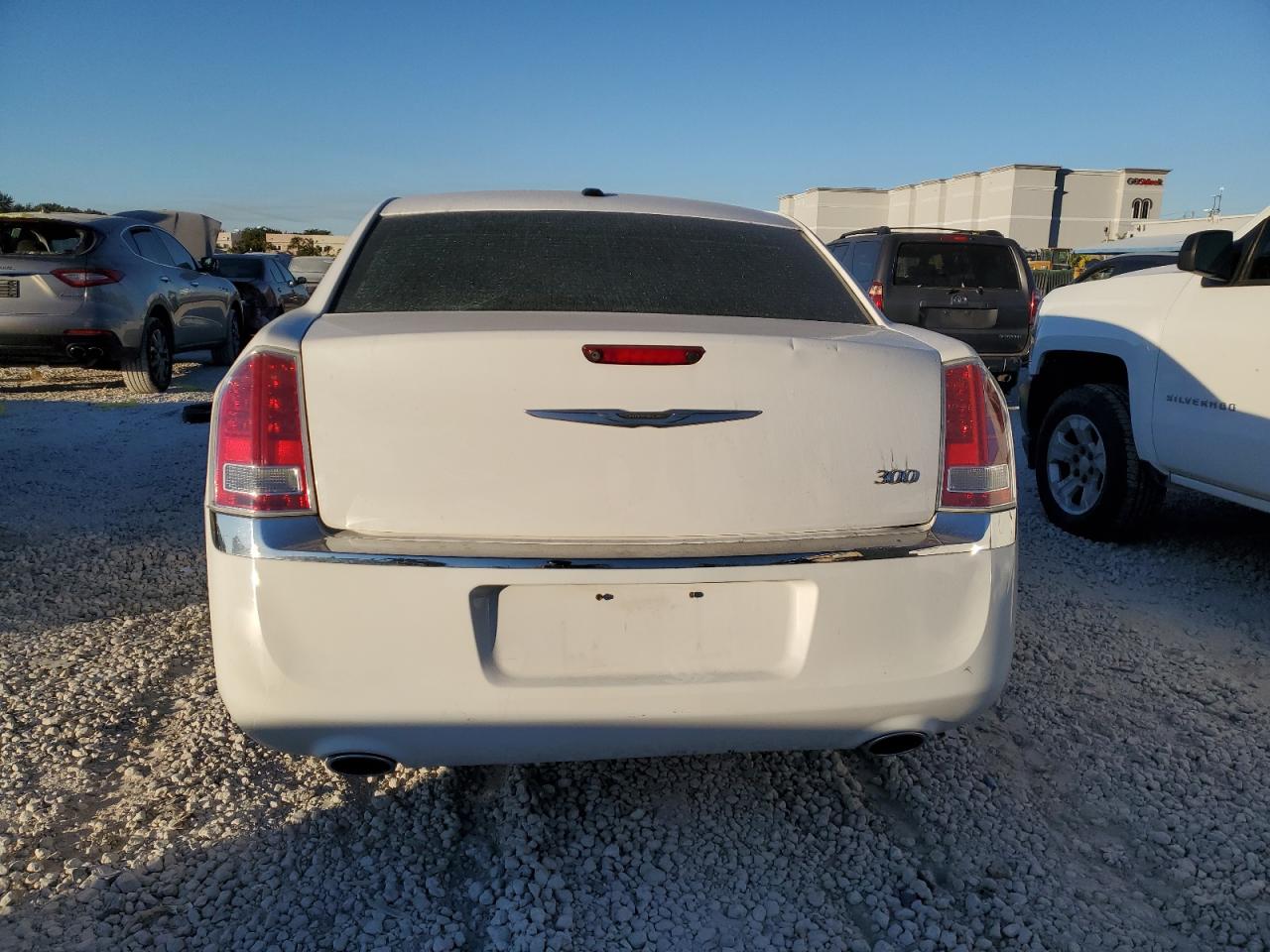 2012 Chrysler 300 VIN 2C3CCACG4CH138339 Copart auction photo, front end damage thumbnail 6
