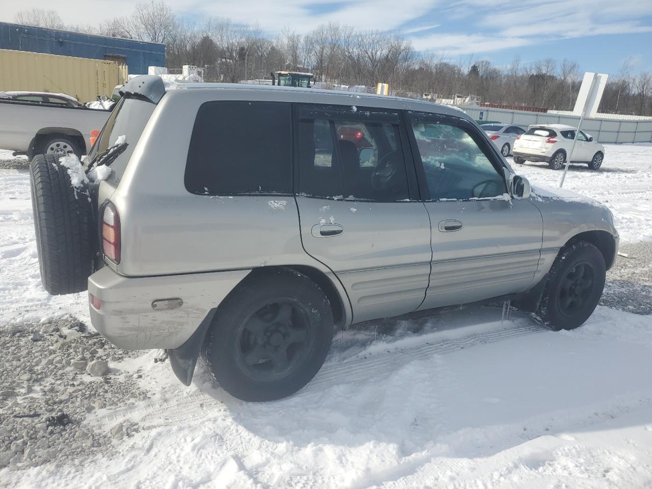 2000 Toyota RAV 4 VIN JT3HP10V3Y7161773 Copart auction photo, mechanical damage thumbnail 3