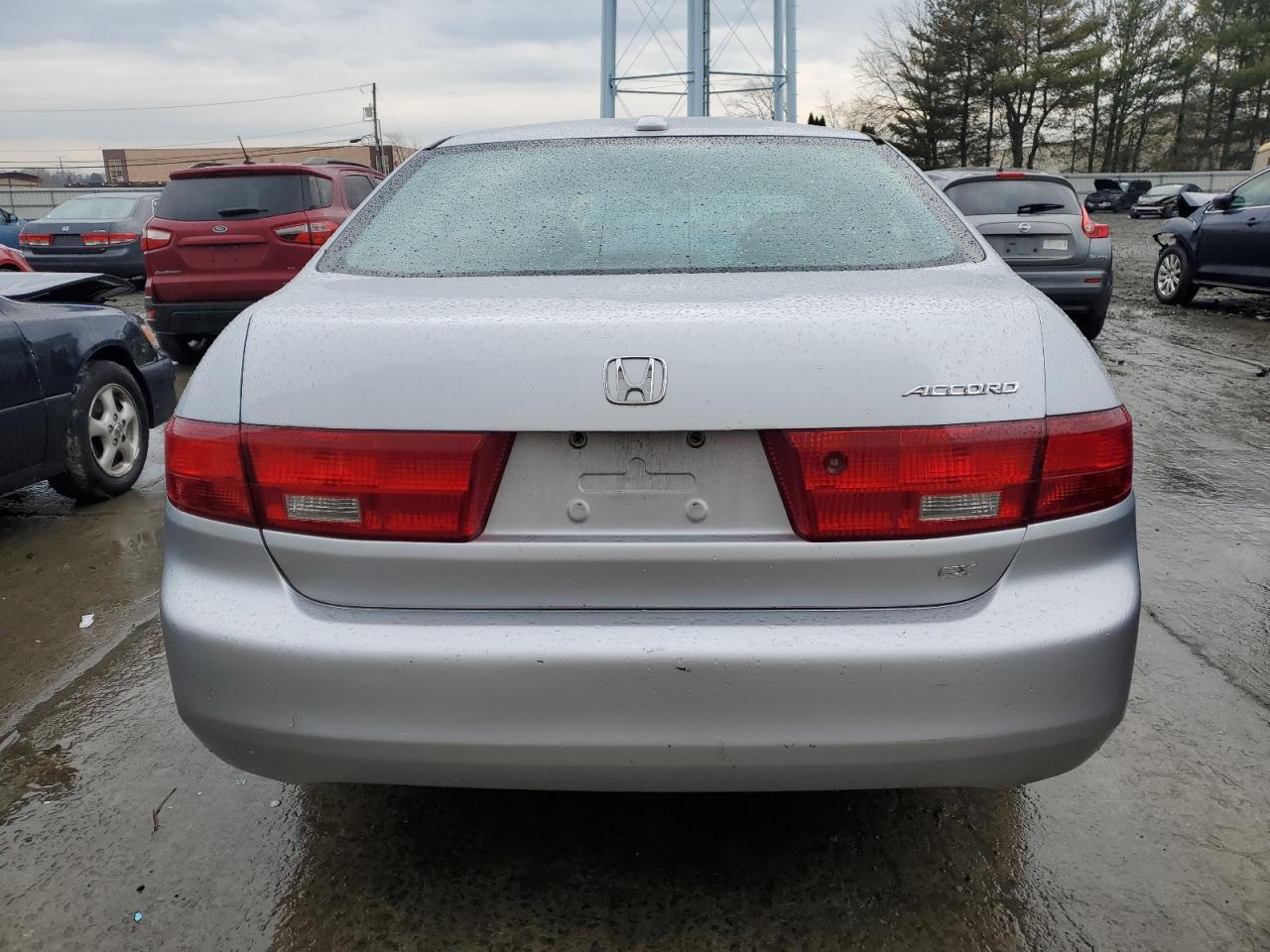 2005 Honda Accord VIN 1HGCM56825A188163 Copart auction photo, top/roof / front end damage thumbnail 6