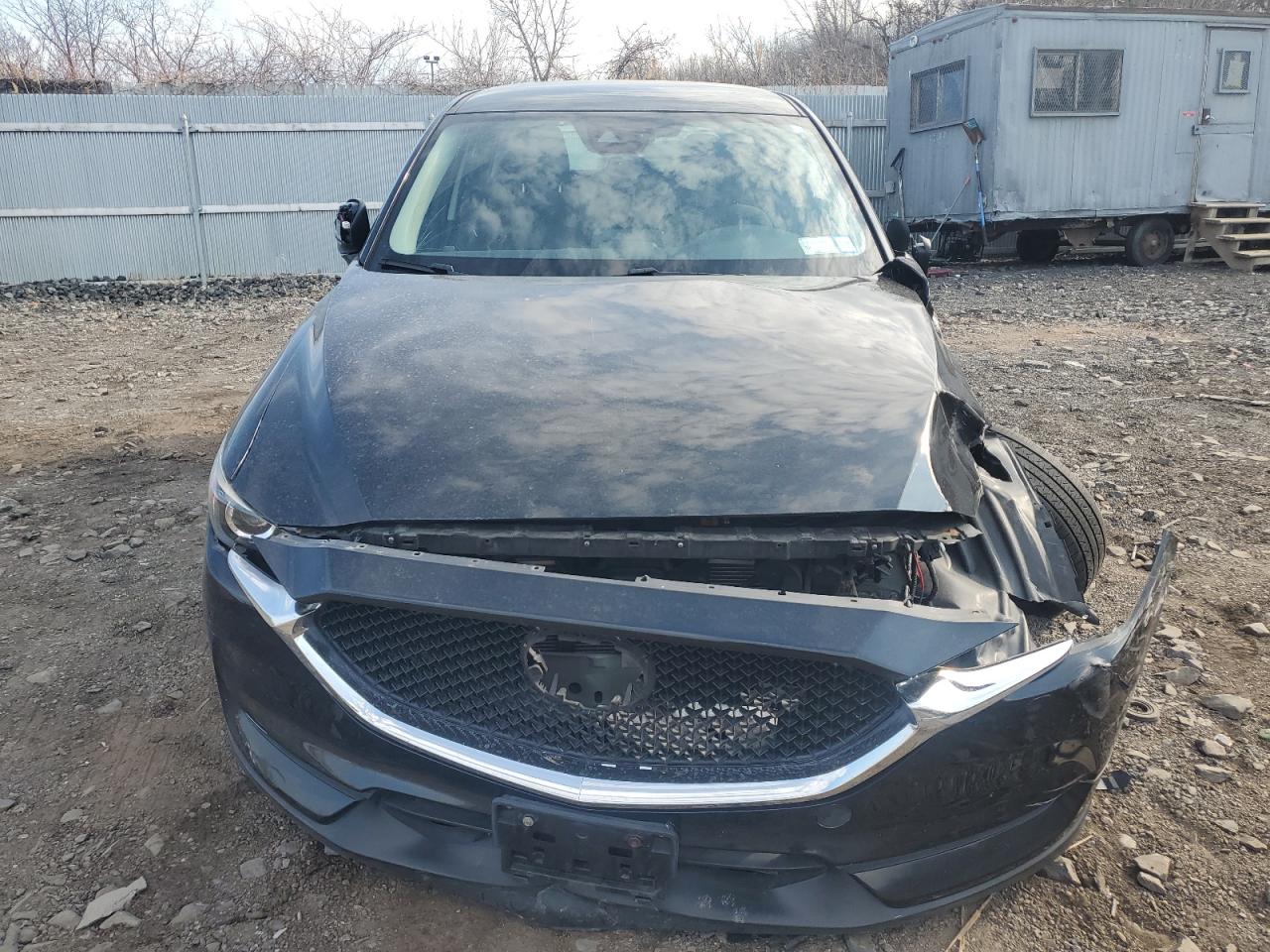 2020 Mazda CX-5 VIN JM3KFBBM8L0803525 Copart auction photo, front end / side damage thumbnail 5