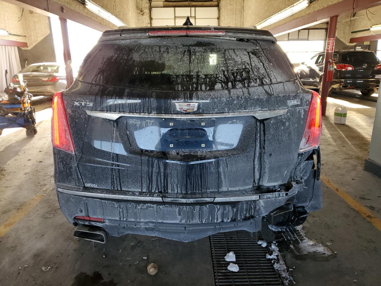 2017 Cadillac XT5 VIN 1GYKNCRS6HZ276488 Copart auction photo, rear end damage thumbnail 6