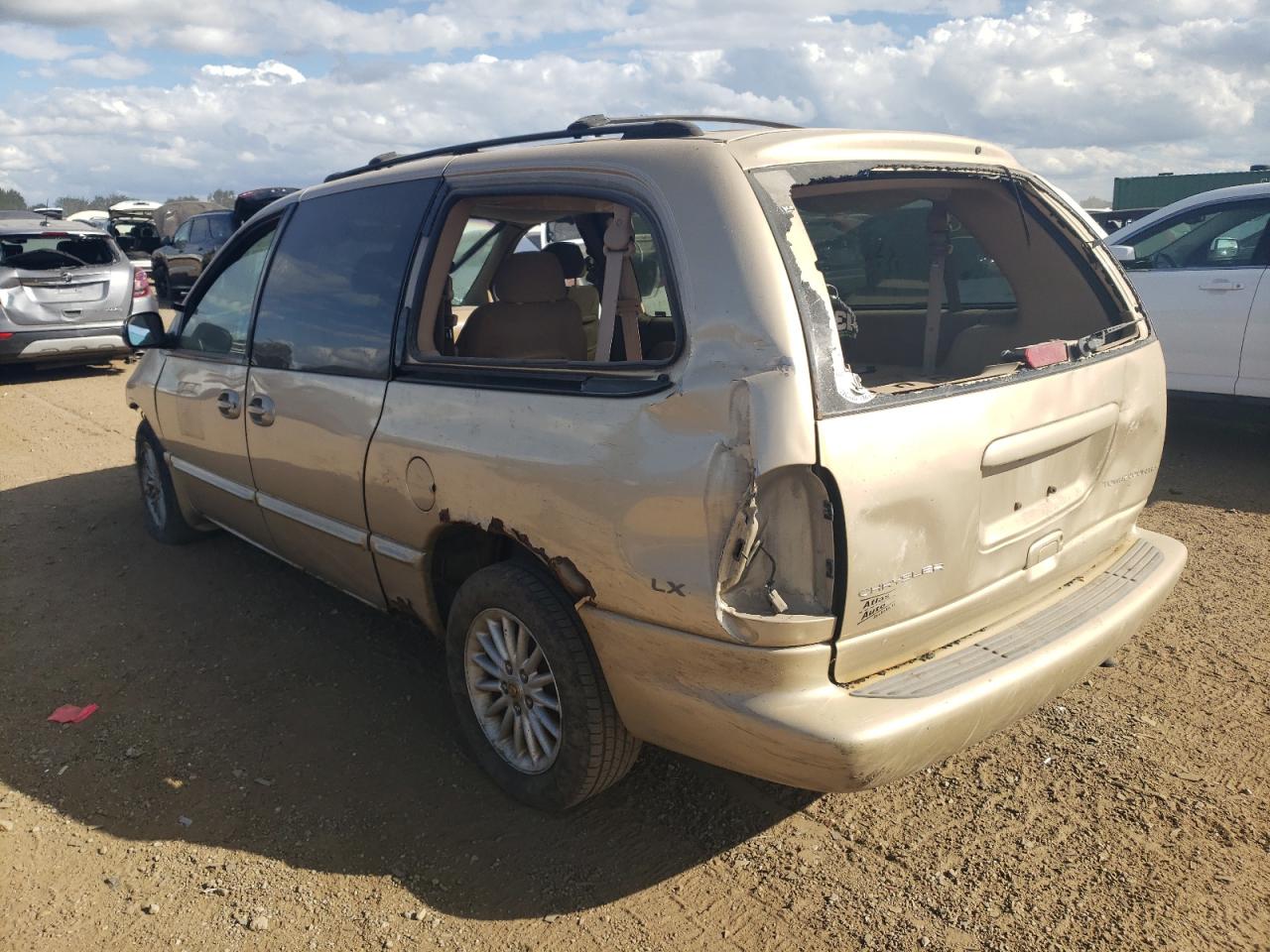 2000 Chrysler Town & Country VIN 1C4GP44G4YB535437 Copart auction photo, front end / rear end damage thumbnail 2