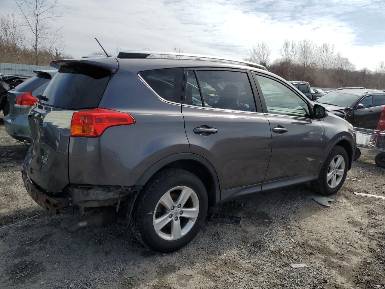 2013 Toyota RAV 4 VIN JTMRFREV8D5027115 Copart auction photo, rear end / side damage thumbnail 3