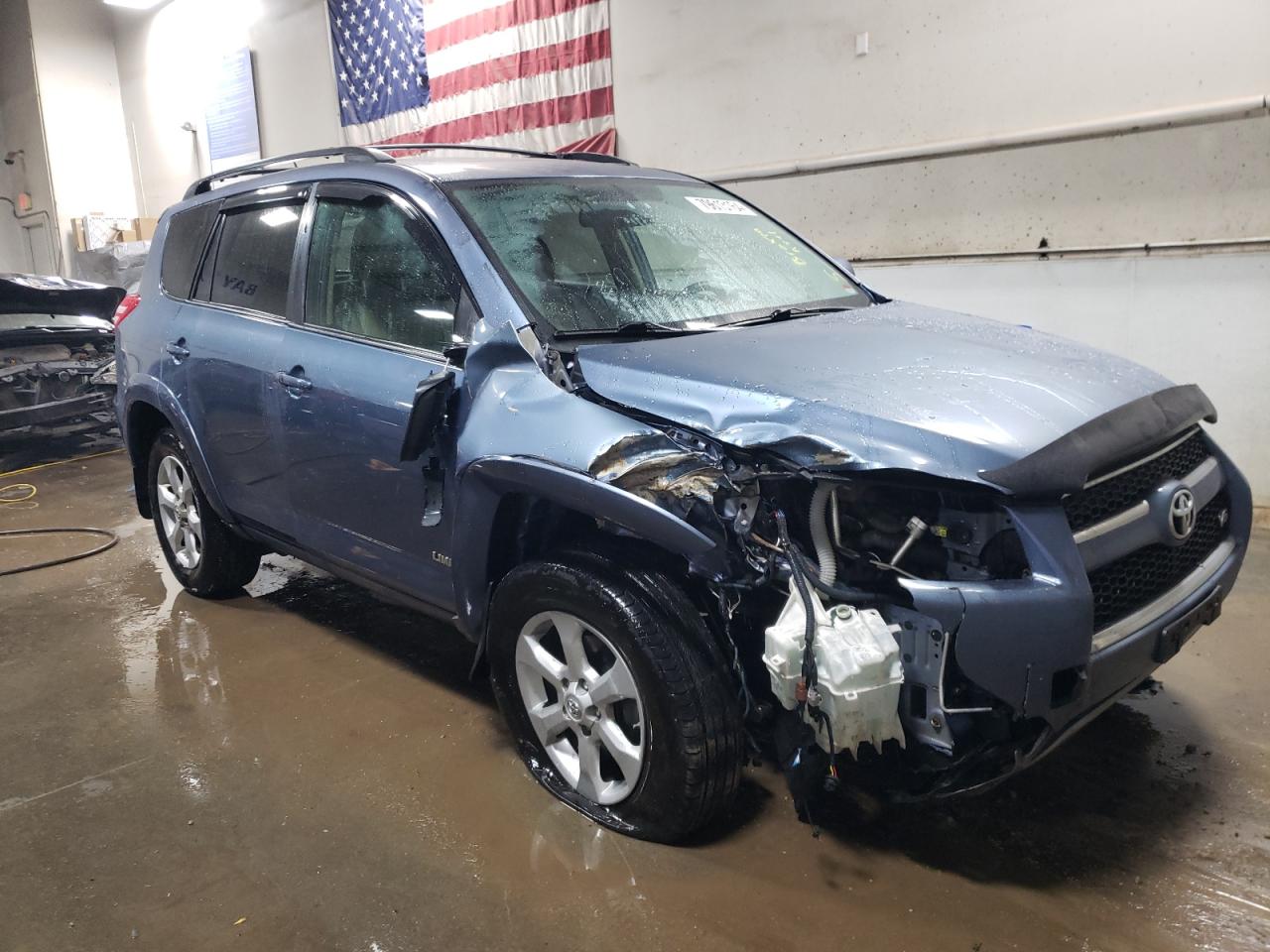 2010 Toyota RAV 4 VIN 2T3DK4DV2AW034530 Copart auction photo, front end / side damage thumbnail 4