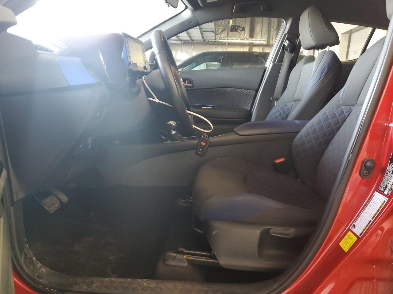 2020 Toyota C-HR VIN NMTKHMBX8LR117487 Copart auction photo, front end / side damage thumbnail 7