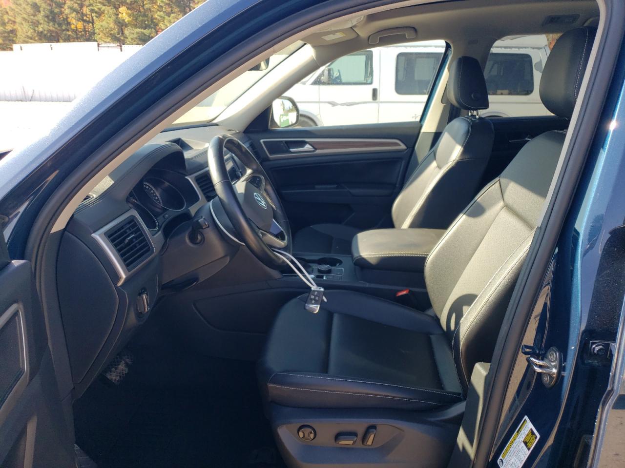 2021 Volkswagen Atlas VIN 1V2KR2CA1MC513839 Copart auction photo, front end / side damage thumbnail 7